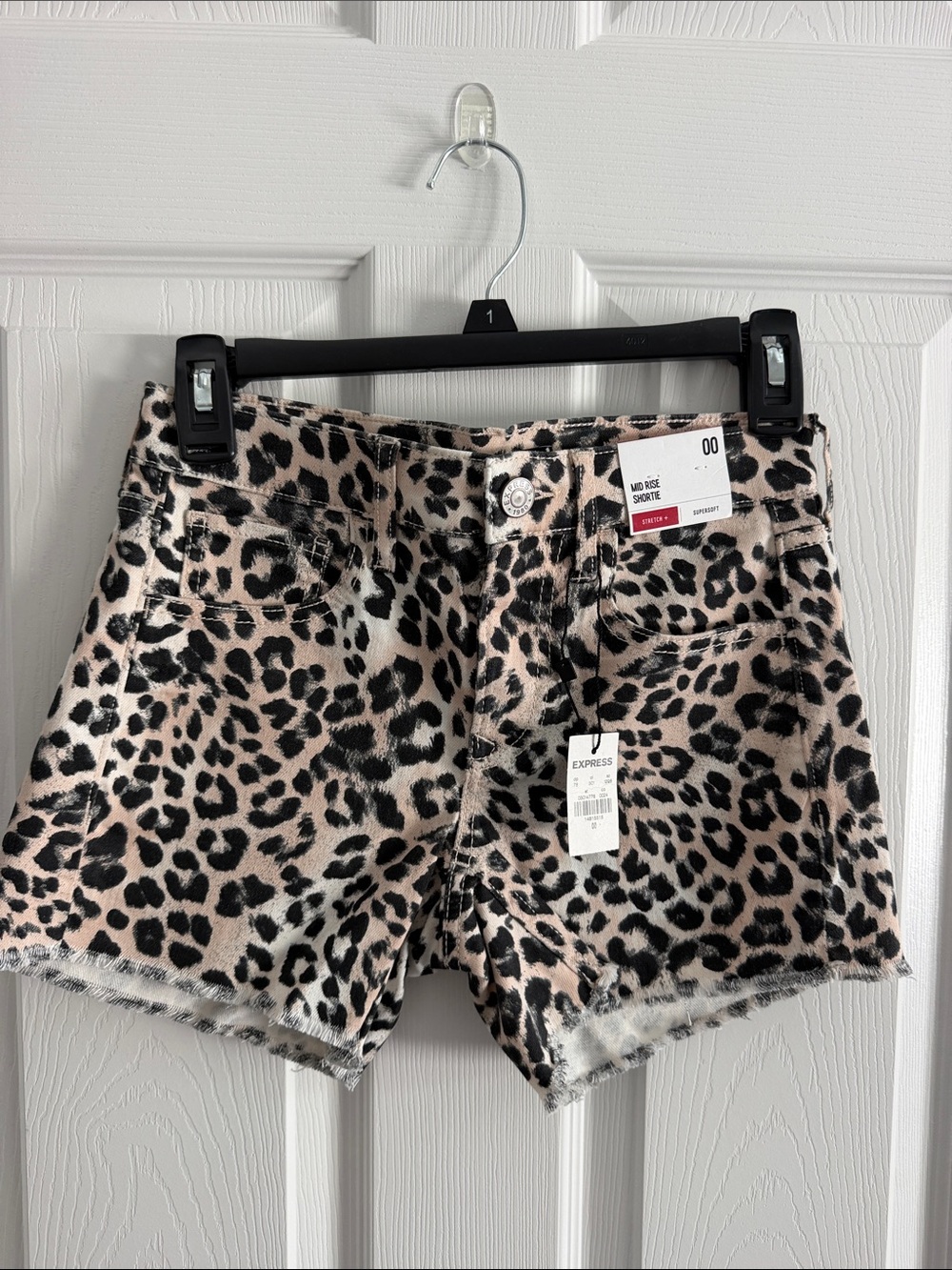 NWT Express Women's Leopard Print cutoff Denim Shorts